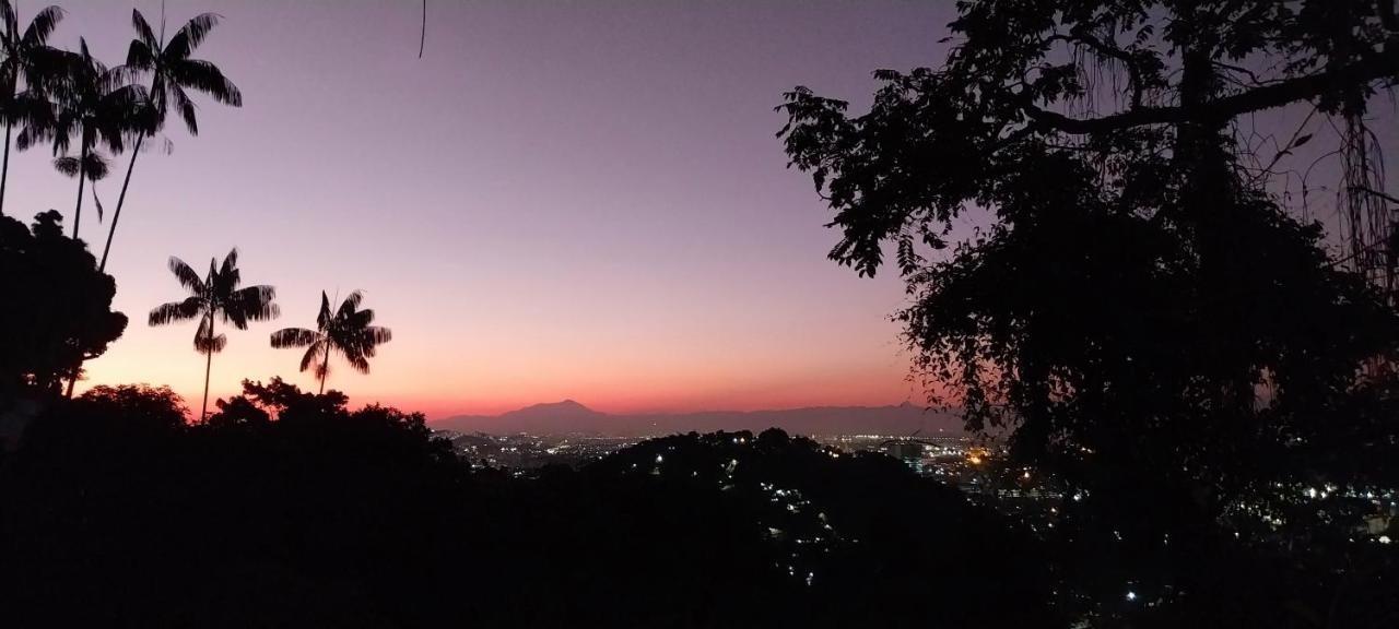 Santa Teresa junto a natureza Río de Janeiro Exterior foto